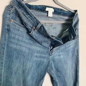 H&M medium wash skinny Jean